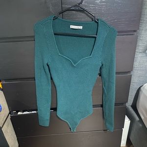 Green long sleeve bodysuit